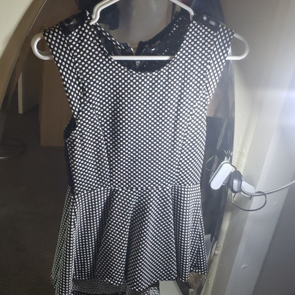 Polka dot top